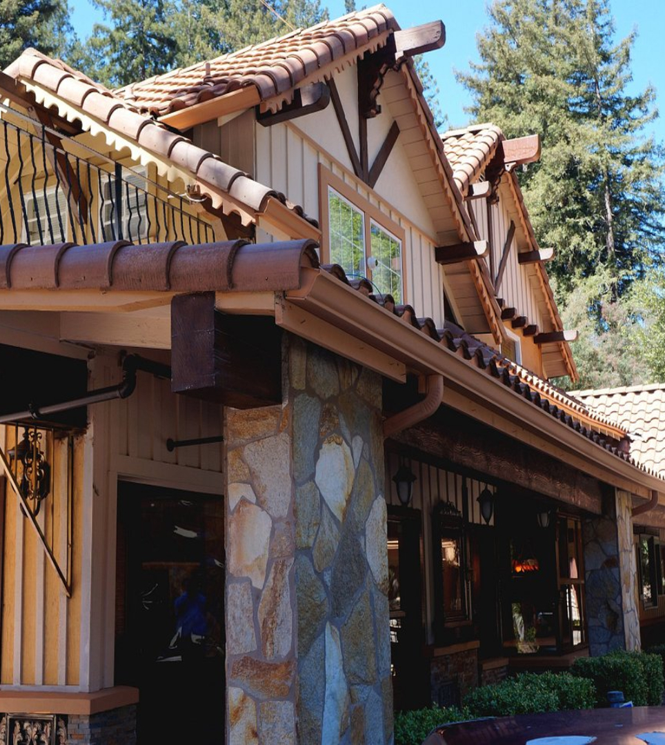 Historic Brookdale Lodge
